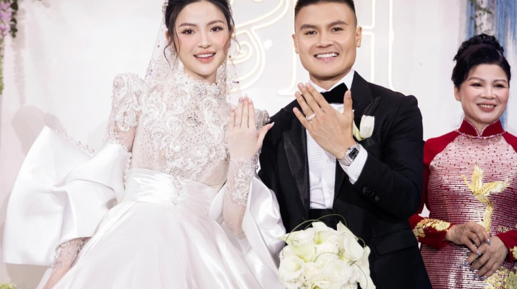 Bộ sưu tập đồng hồ kim cương của cầu thủ Quang Hải trong lễ cưới